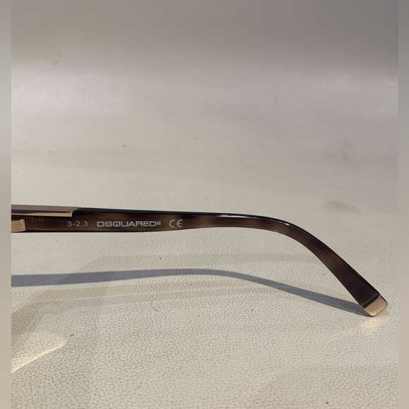 New Men’s Dsquared2 Sunglasses - Picture 14 of 15